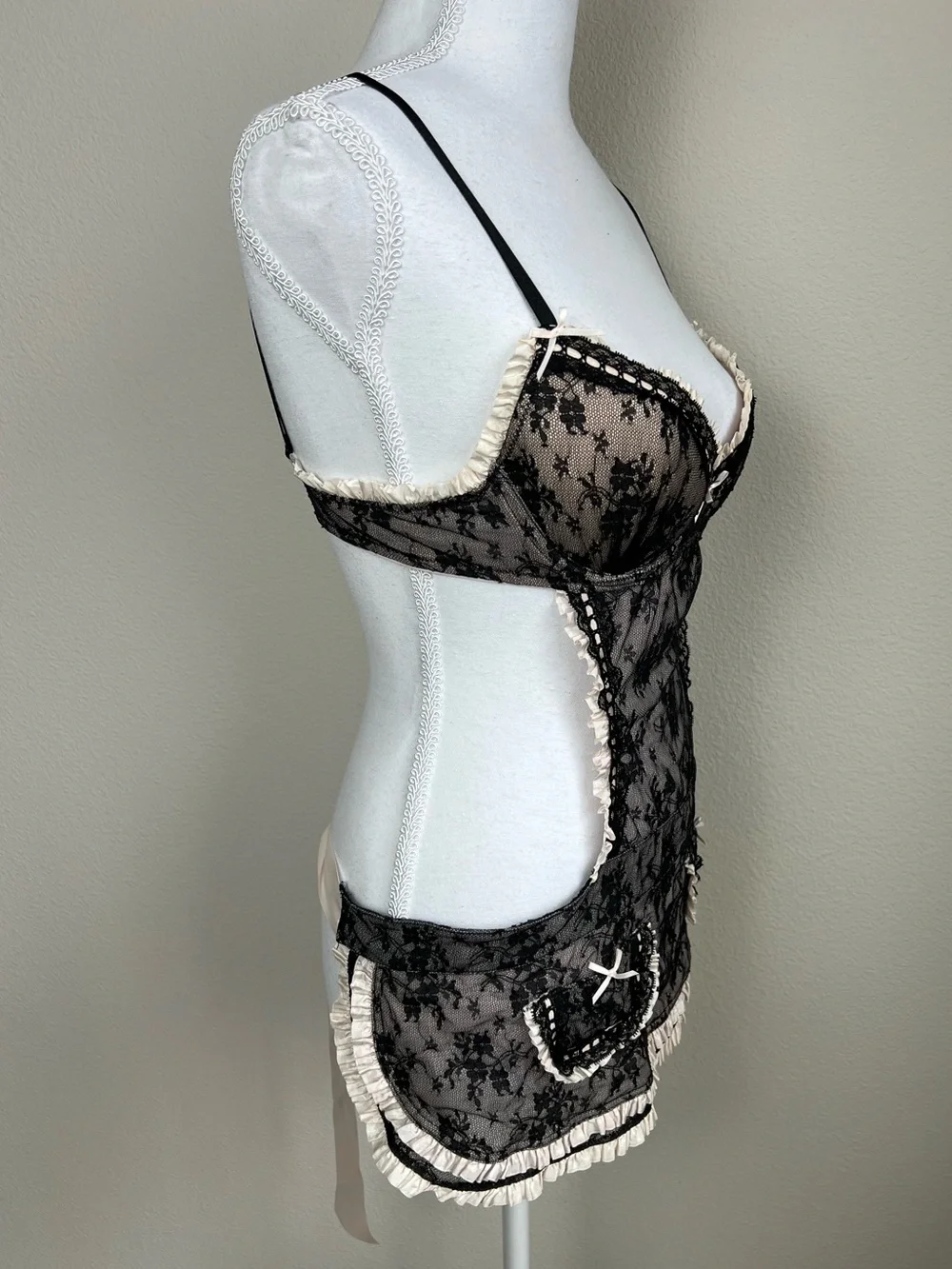 Victoria’s Secret‎ Y2K Lace Bustier Apron Top 34B Coquette Fairycore Babydoll
